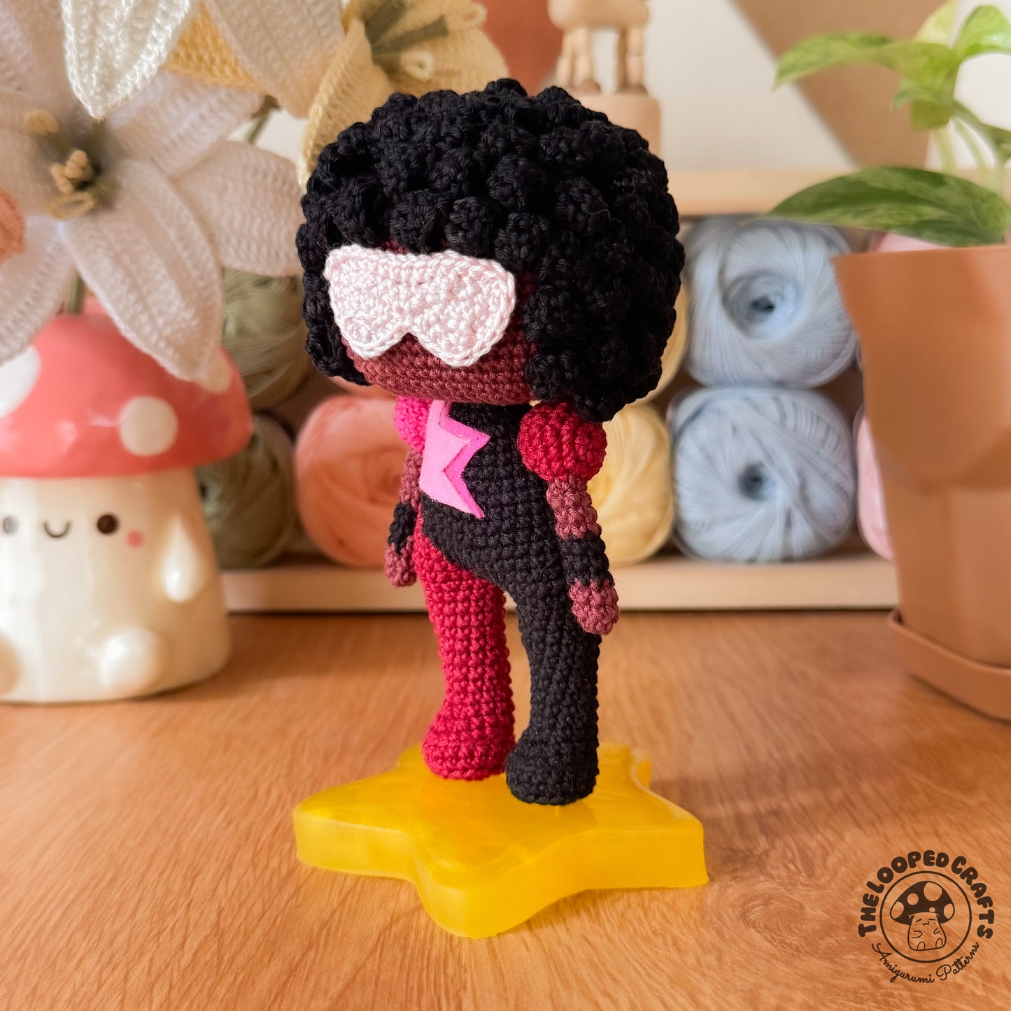 Mini Amigurumi Crochet Pattern Garnet