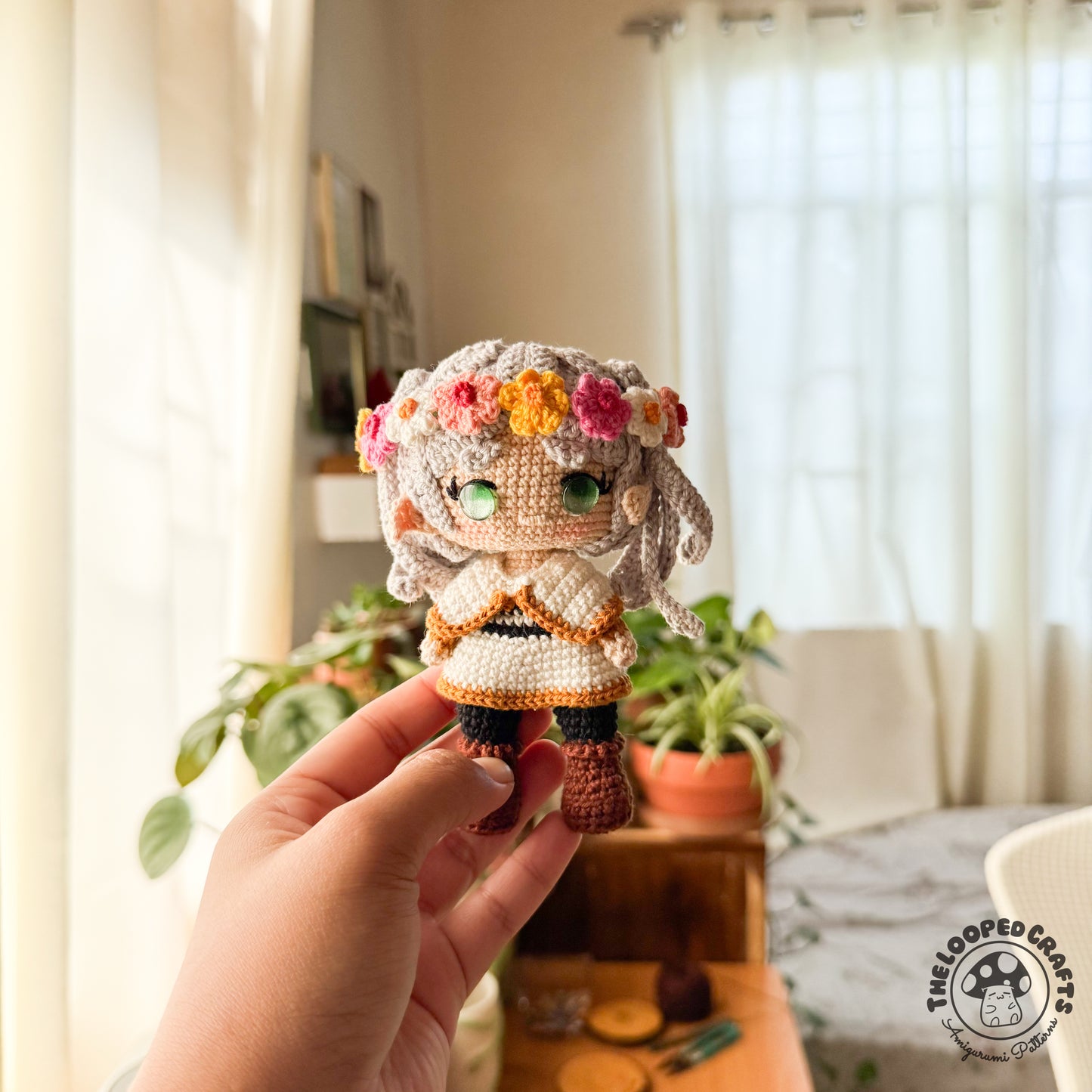 Mini Amigurumi Crochet Elf Mage